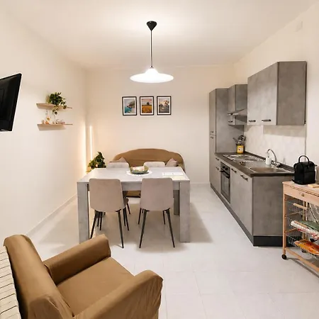 Gio & Pietrina Apartment